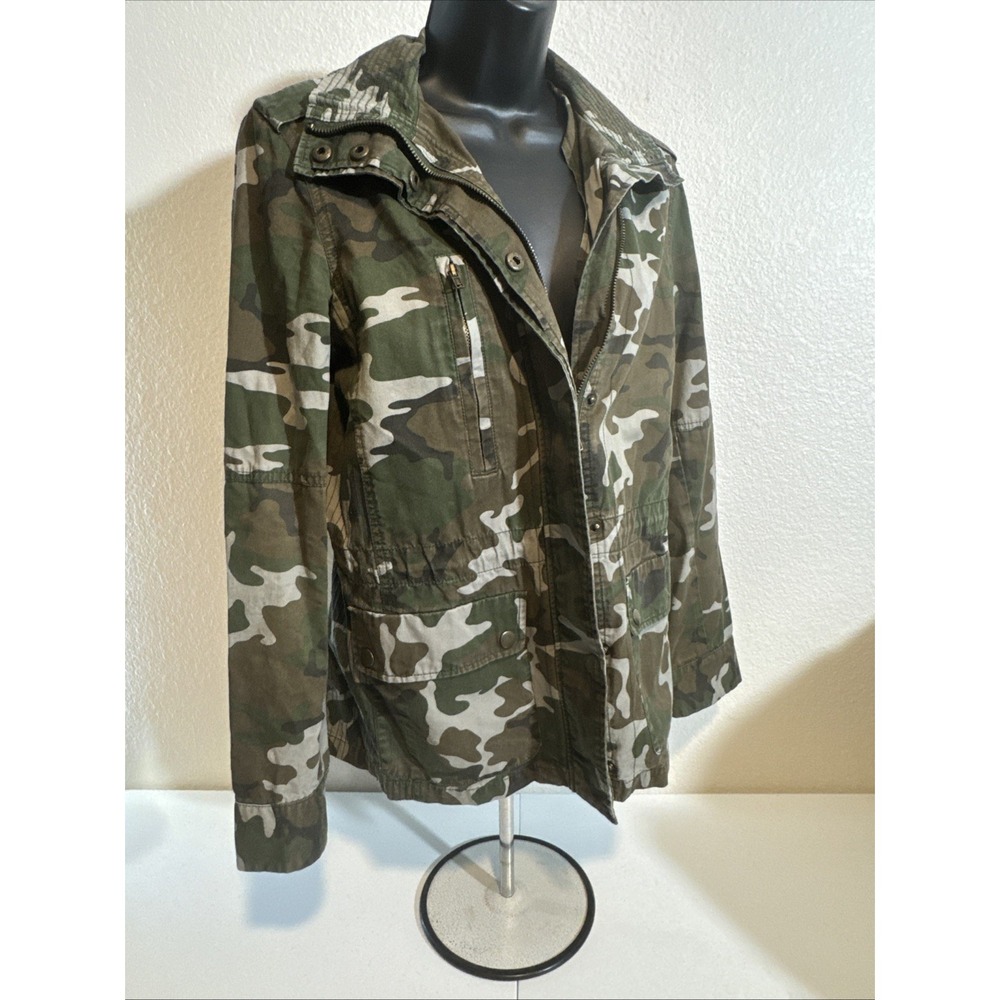 Womens Chore Coat Camo Jacket Size Medium Army Camouflage Military Love Tree - Picture 8 of 16